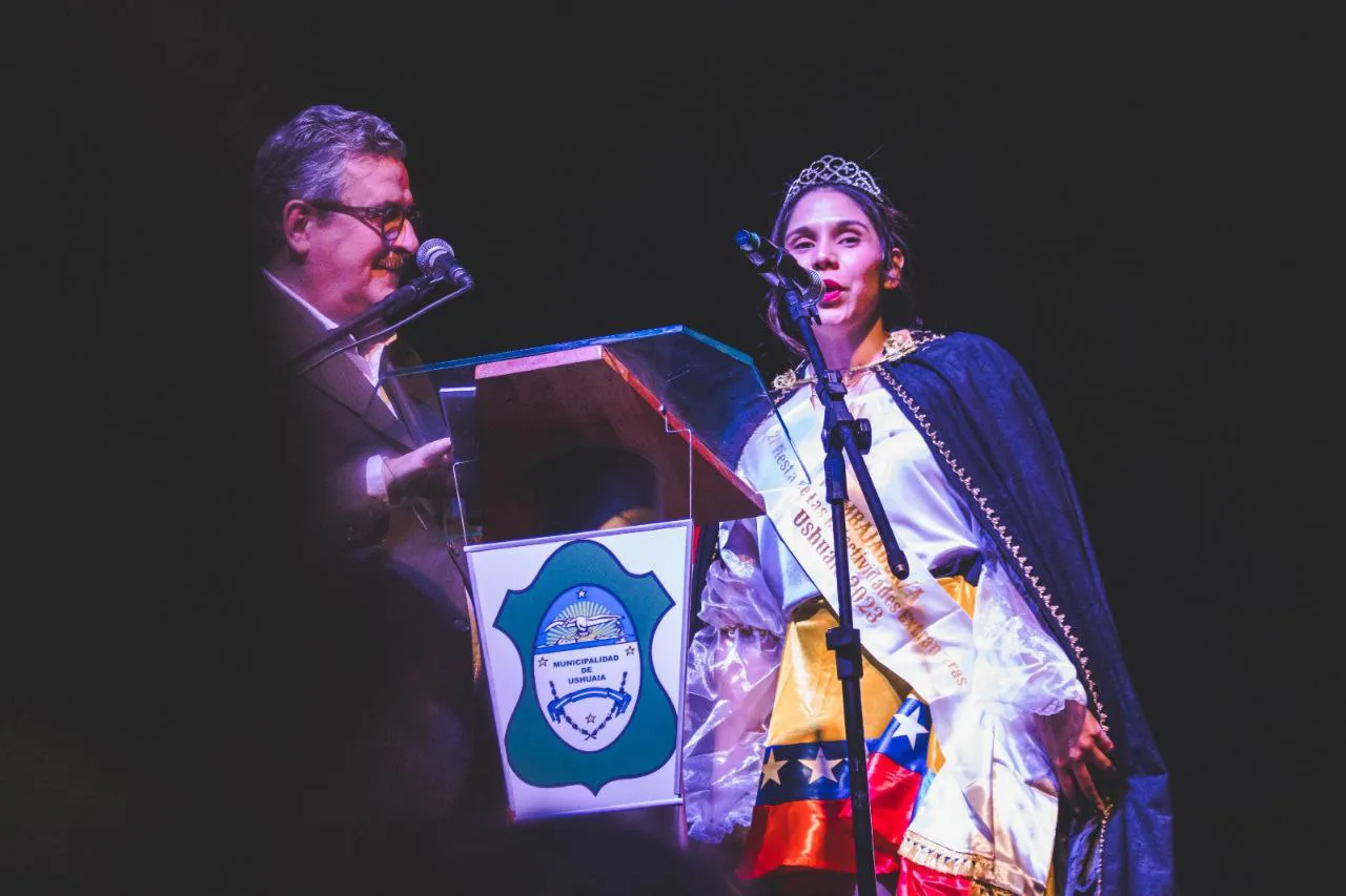 photo_5109837027616075317_y