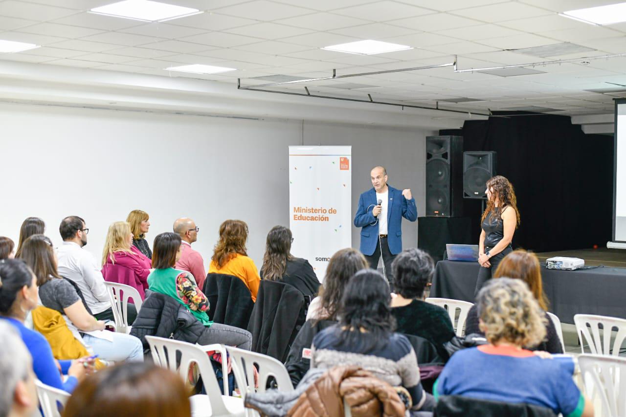 photo_5066727581872663890_y