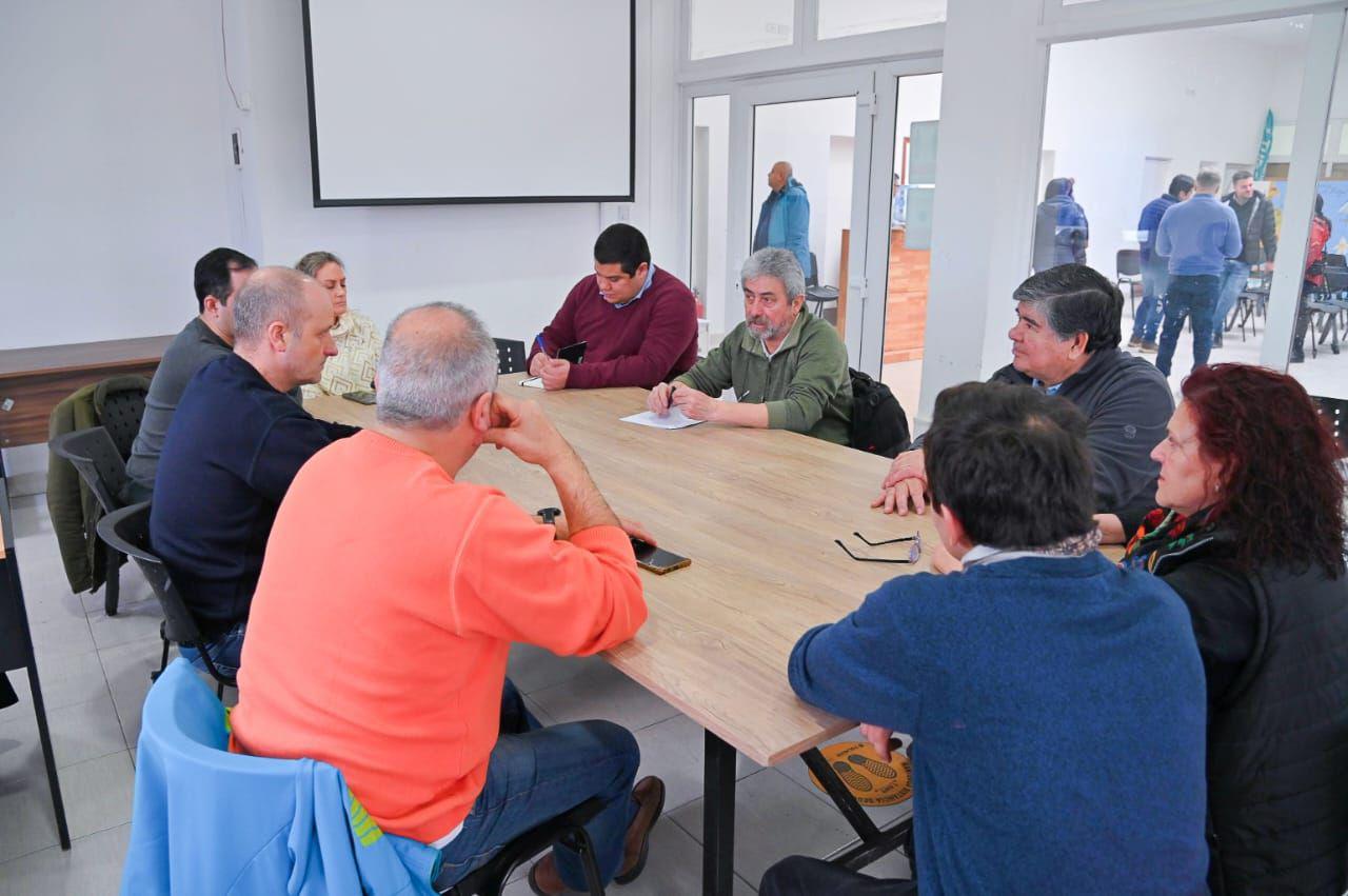 photo_5014884698089958675_y