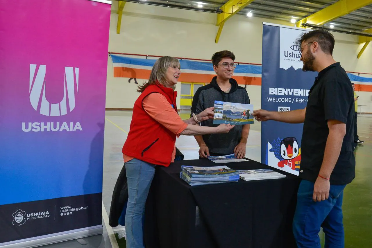 photo_5102772180076309920_y