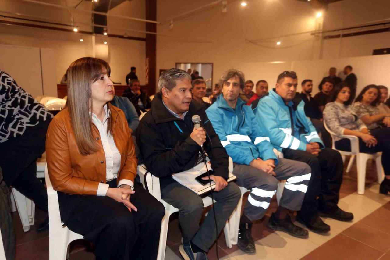 photo_5012865874482277738_y