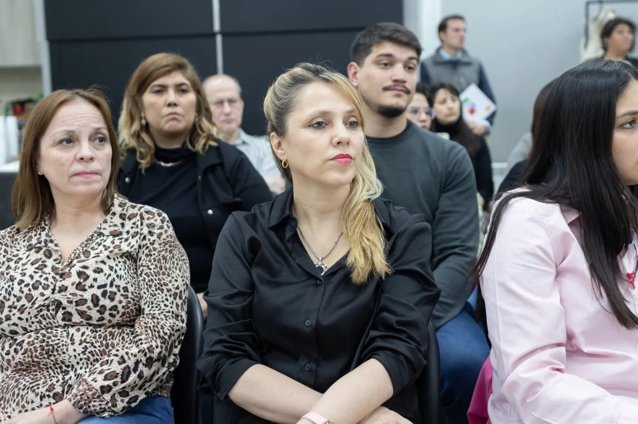 photo_5109637466255633885_y