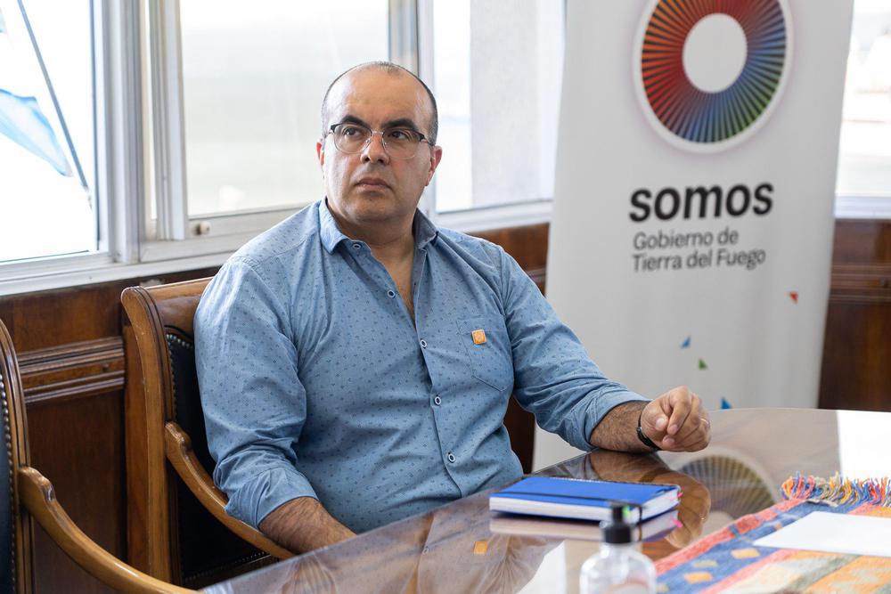 photo_5168132365321612690_w