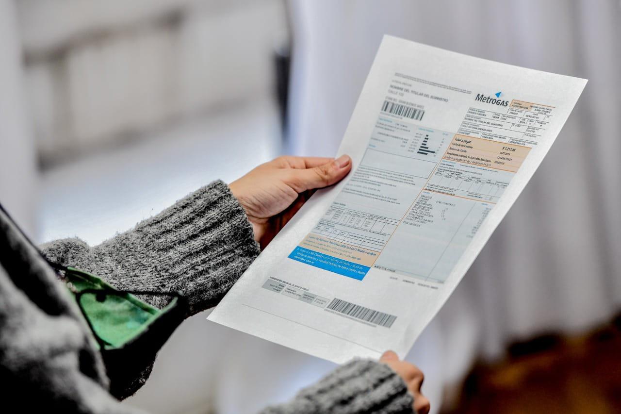 photo_5865178159866031678_y