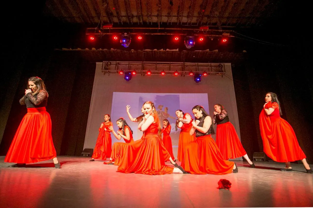 photo_4927372072259268348_y (1)