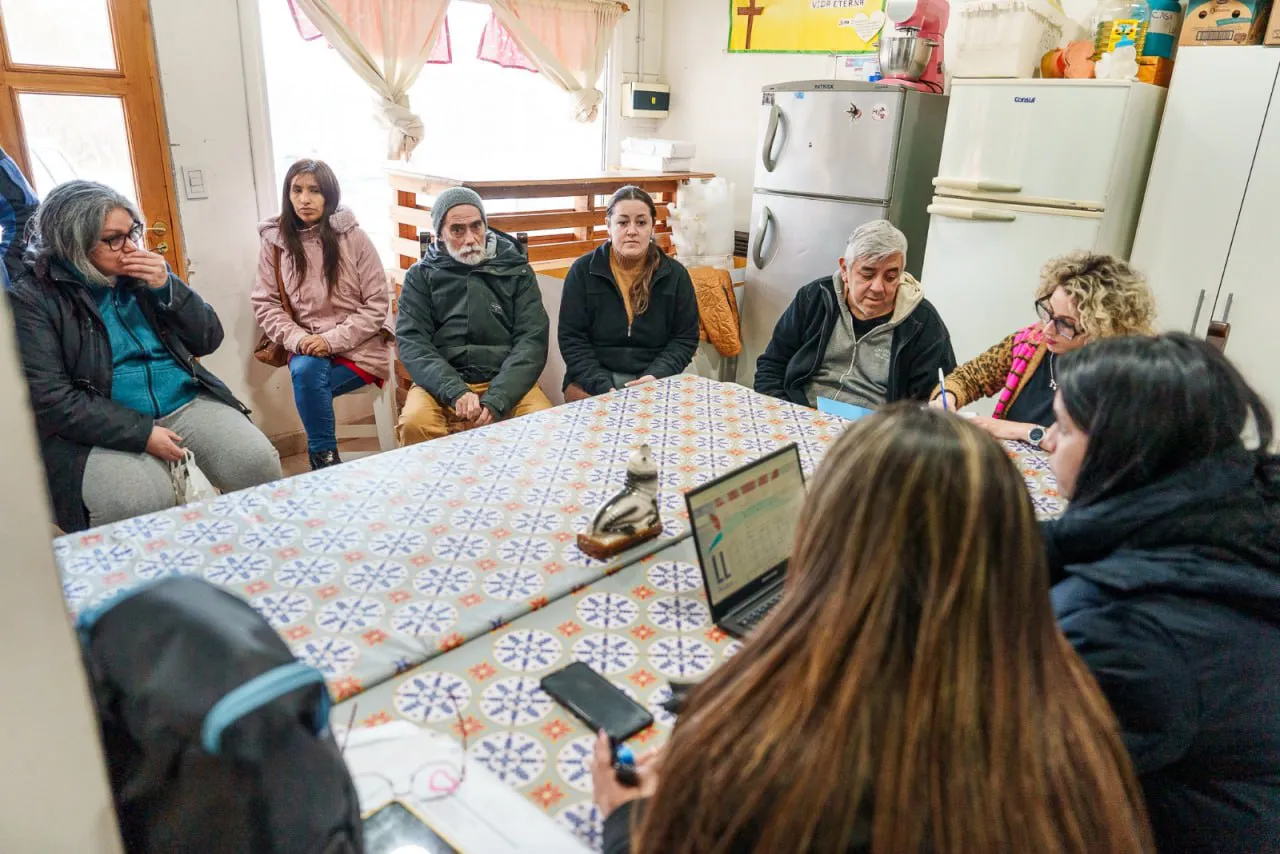 photo_5055308552322789117_y