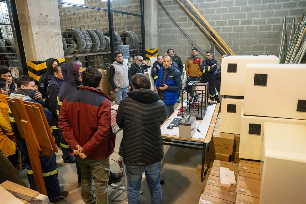 photo_5129694306397957480_y