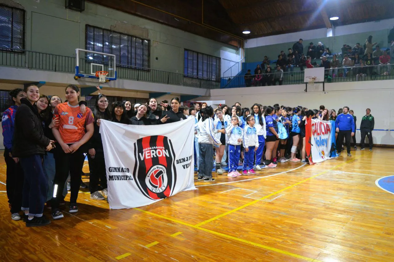 photo_4952096880427380186_y