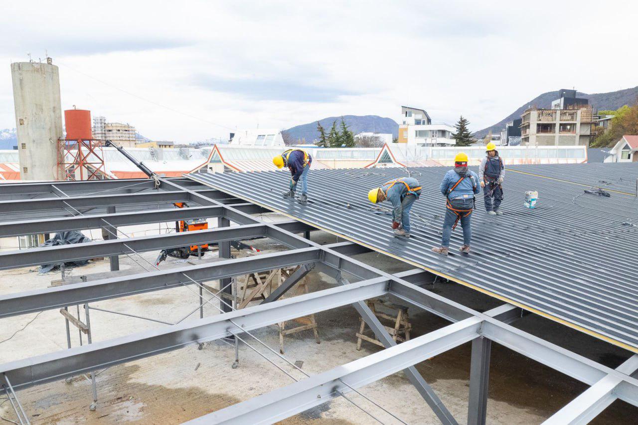 photo_5127699289793997725_y