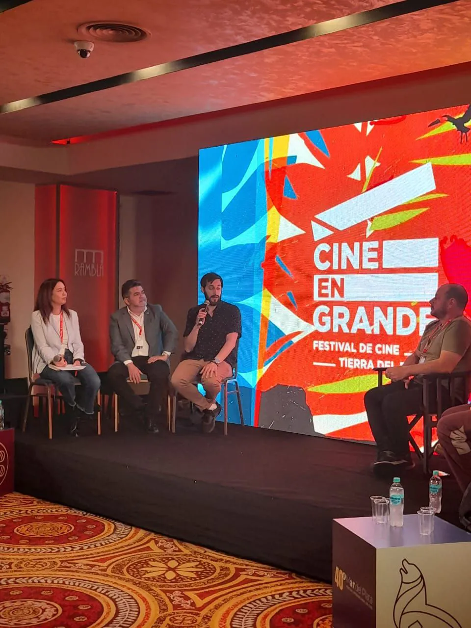 photo_4961134608313420650_y