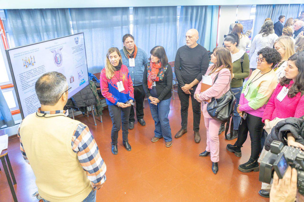 photo_4920200868444352321_y