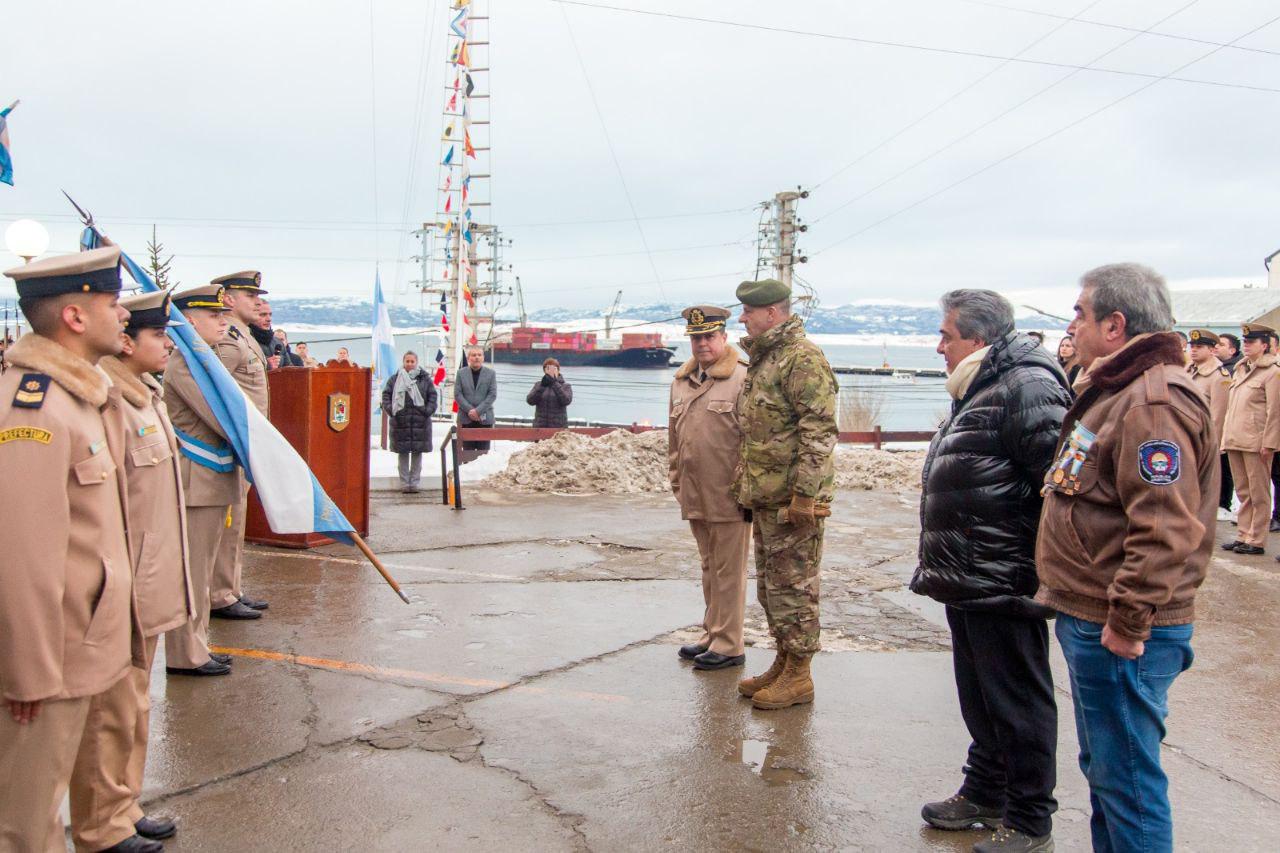 photo_5163882044210654513_y