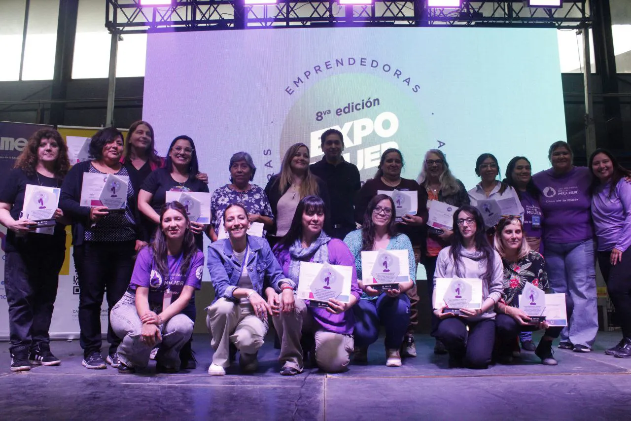 photo_5098481052481072518_y