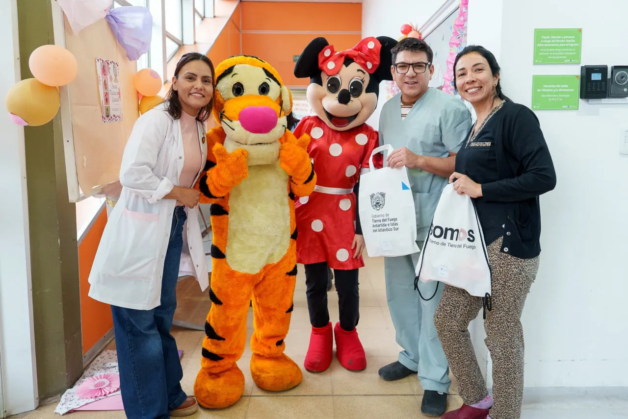 photo_4976488038356070379_y