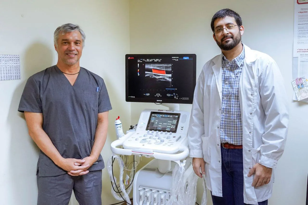 photo_5181499471777869648_y