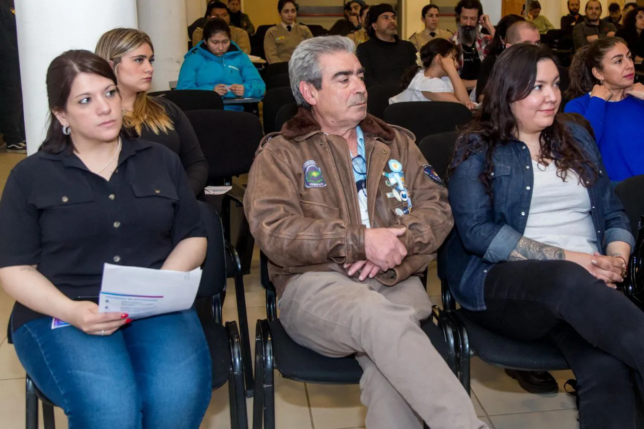 photo_5030677400211534088_y