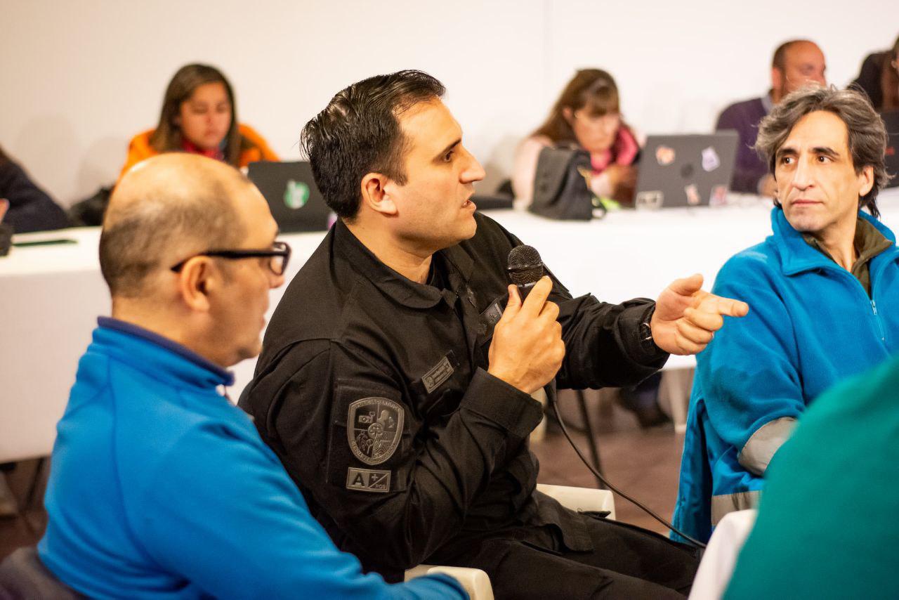 photo_5181516986654502220_y