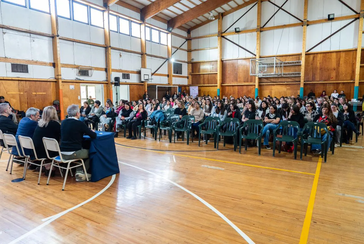 photo_4963334219979492170_y