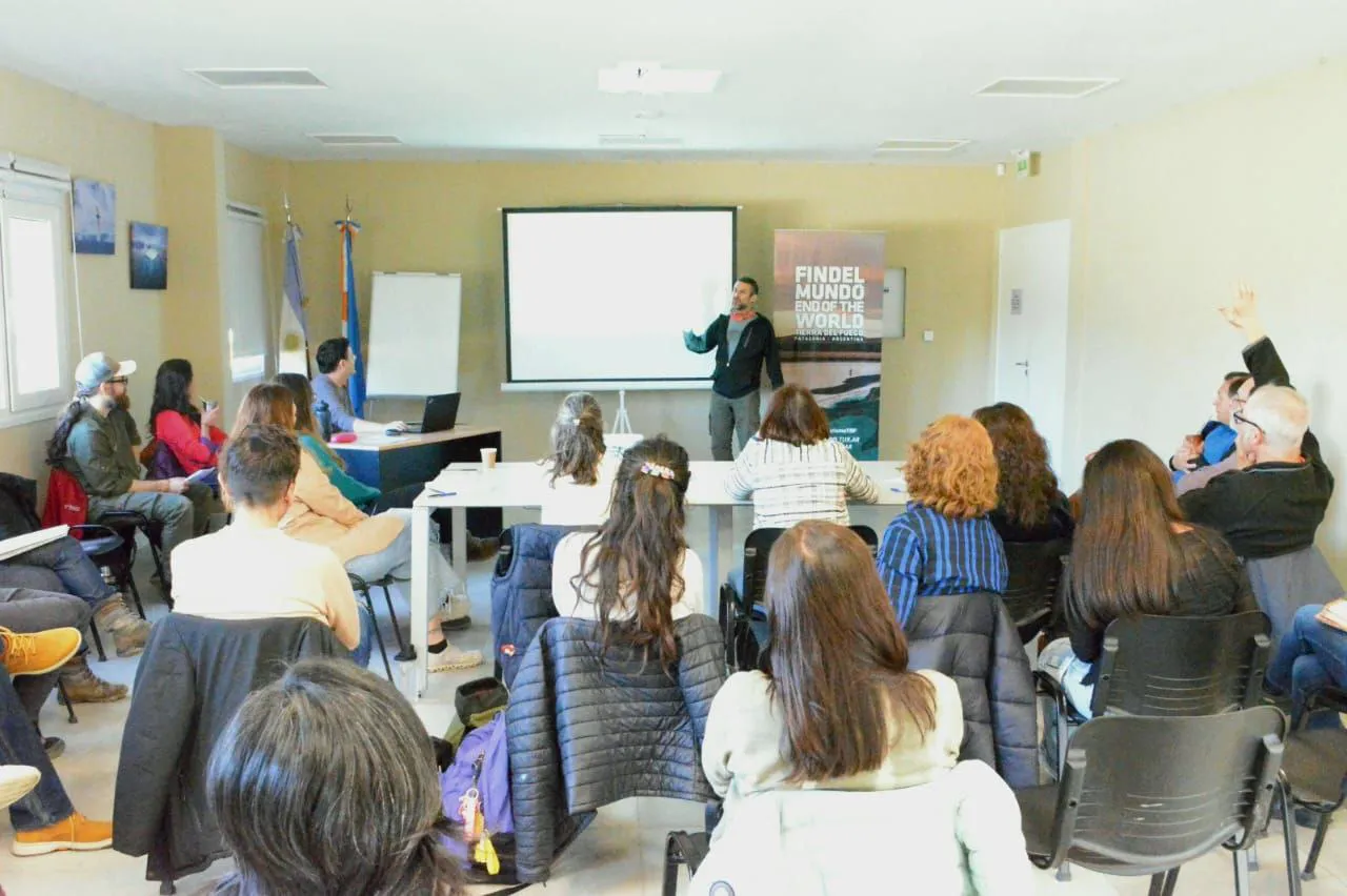 photo_5055728625894142020_y