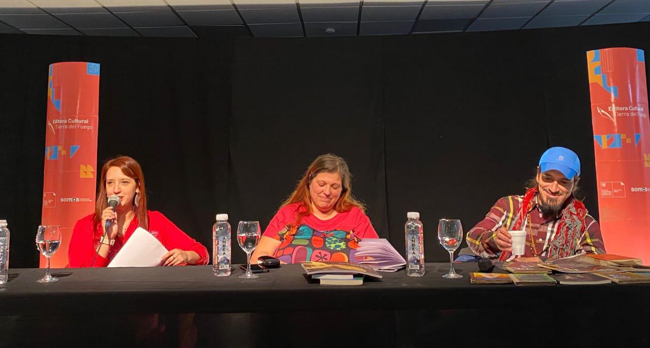 photo_5091481913645968591_y