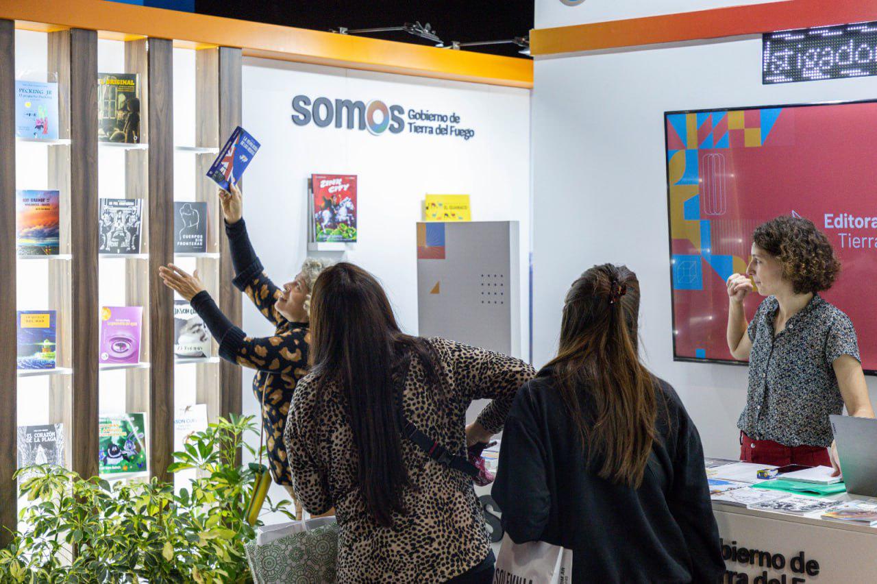 photo_5001479203216010243_y