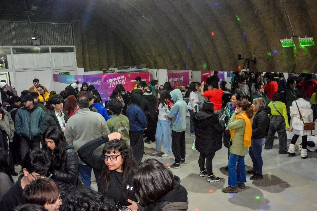 photo_5156644818158464584_y