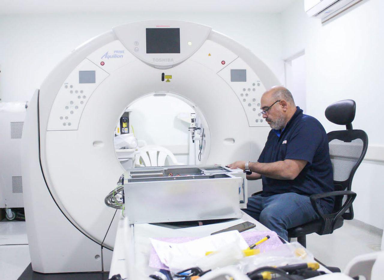 photo_5109806056606903025_y