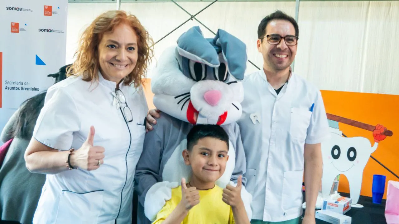 photo_5143480867950276329_y