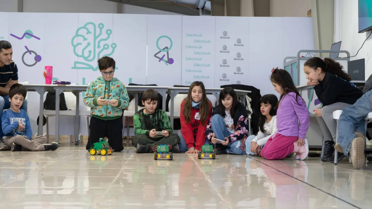 photo_4918166759048064461_y