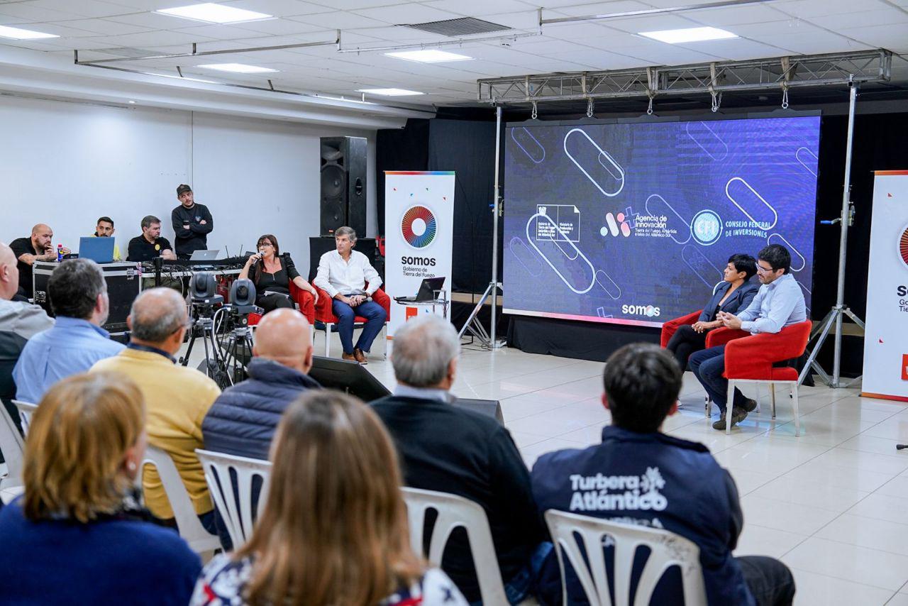 photo_4971991143172648244_y