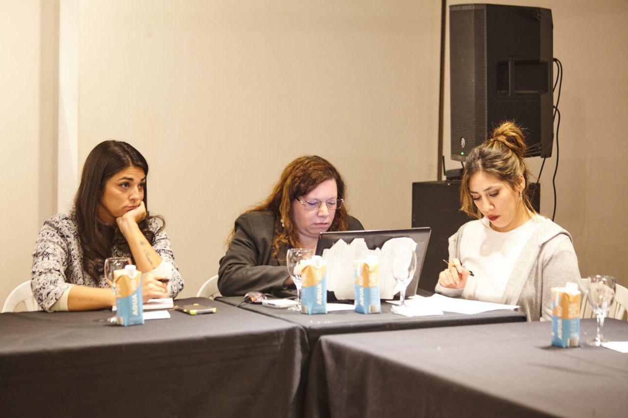 photo_5096167774505512179_y