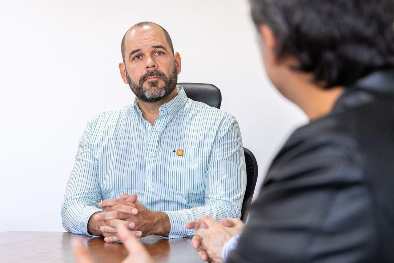 photo_5019823627012516877_y