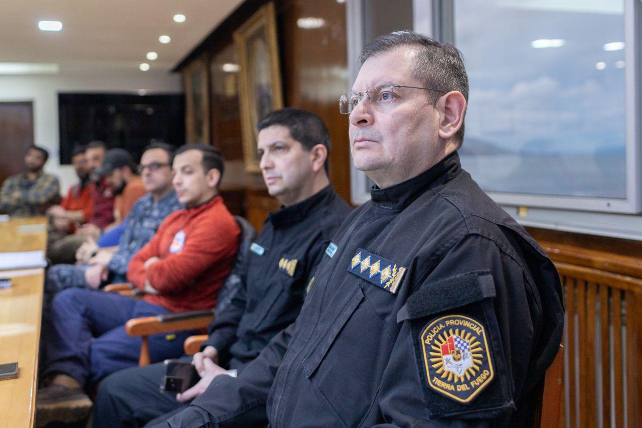 photo_5071144526239869720_y