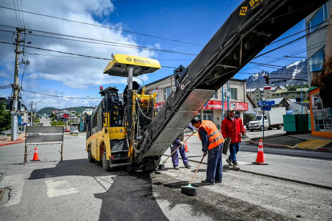 photo_5069273410852465947_y