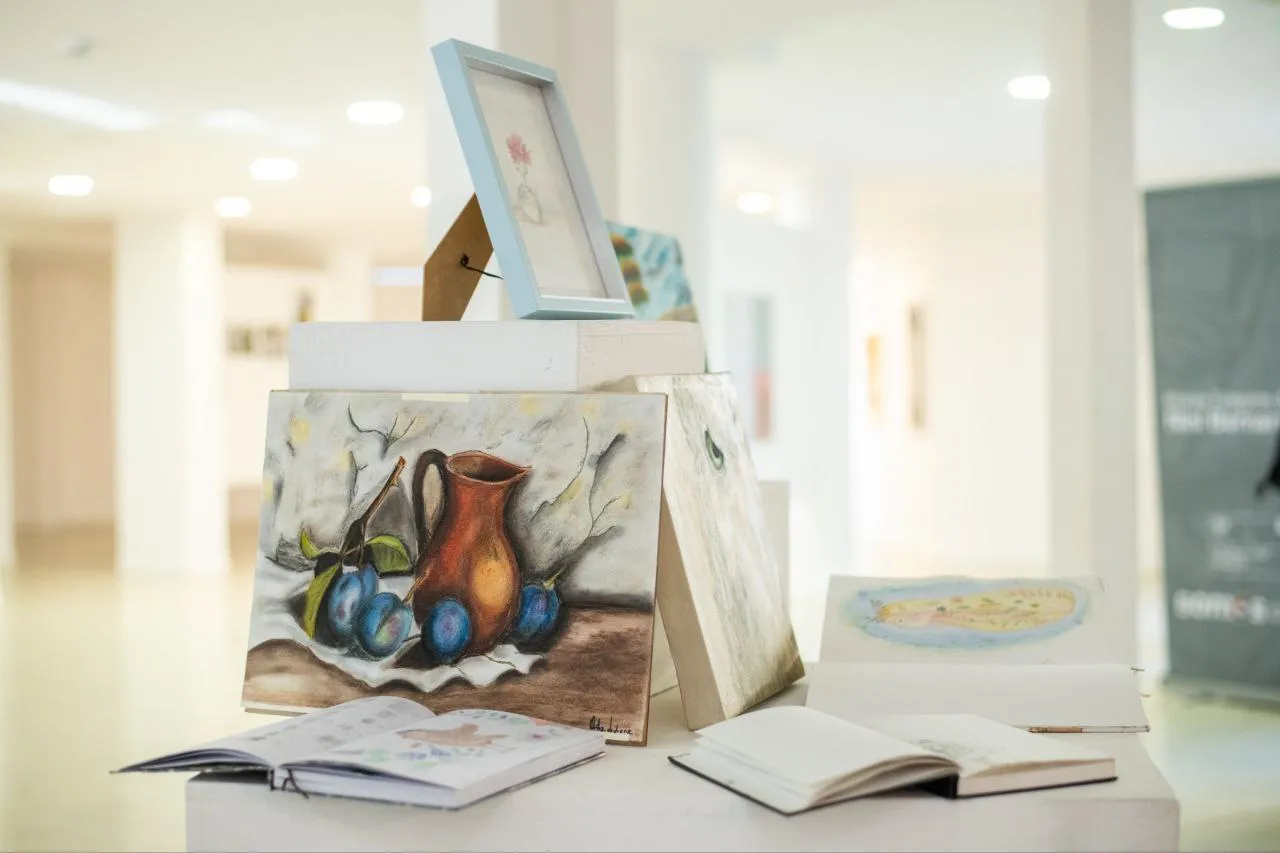 photo_4934155169944416346_y