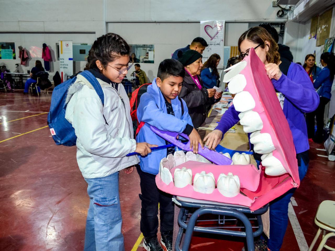 photo_5069090088763370545_y