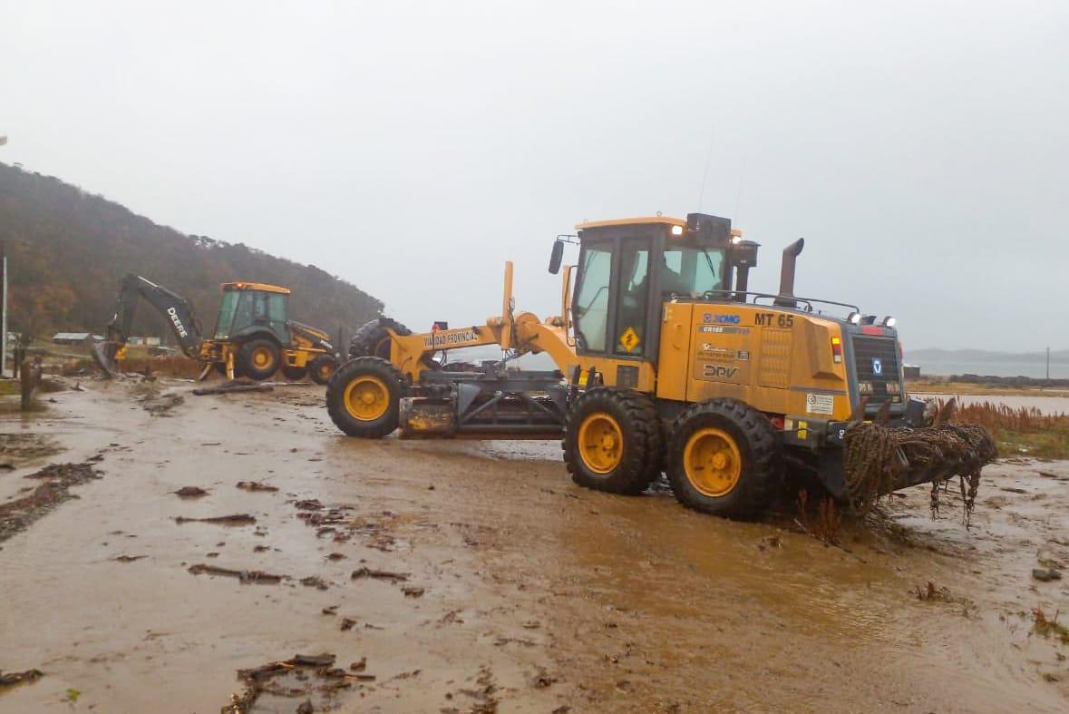 photo_5053216074320948606_y