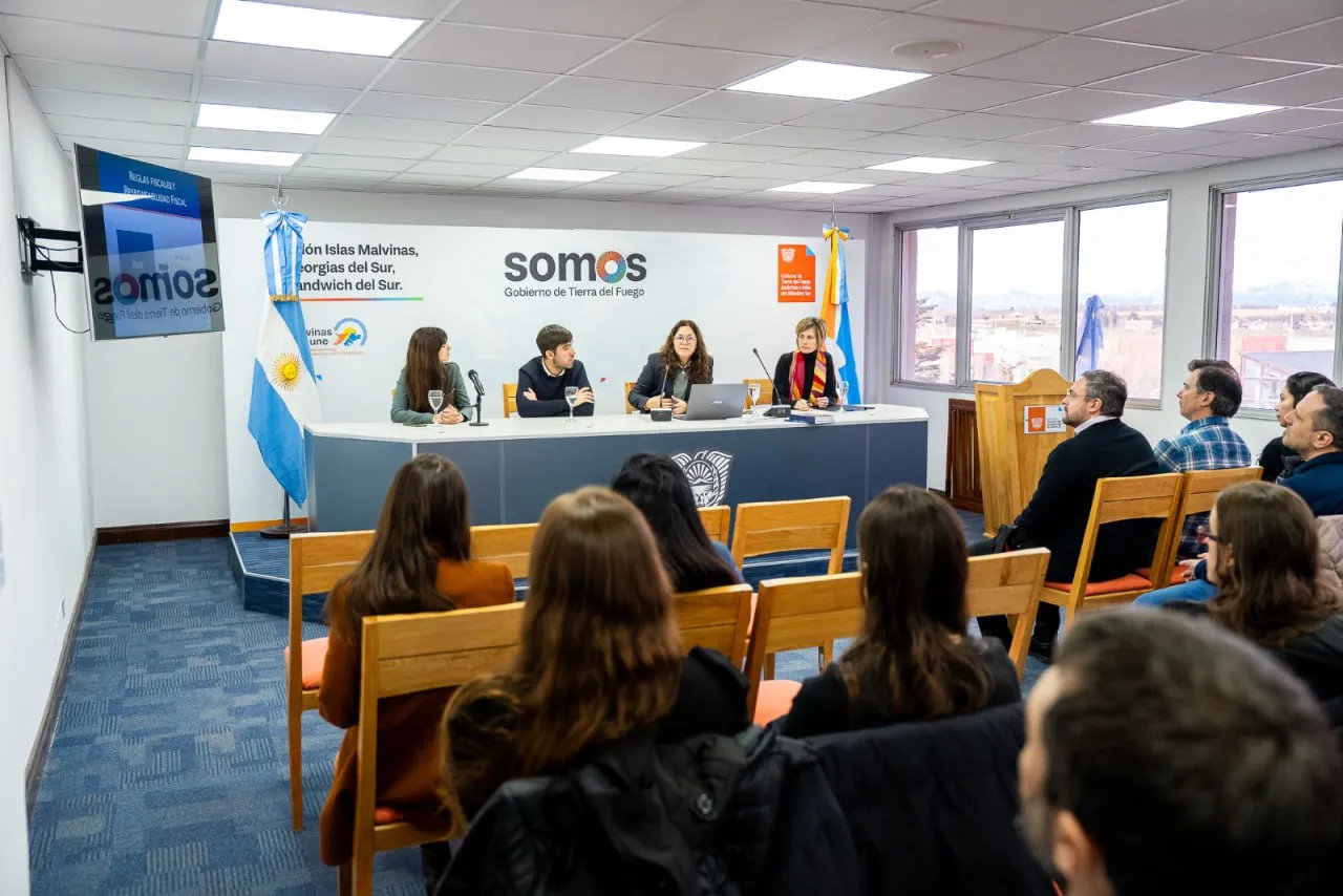 photo_5170657926350744910_y