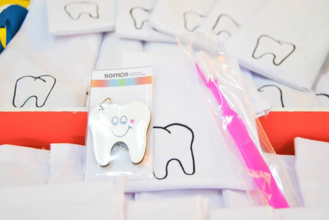 photo_4976488038356070349_y