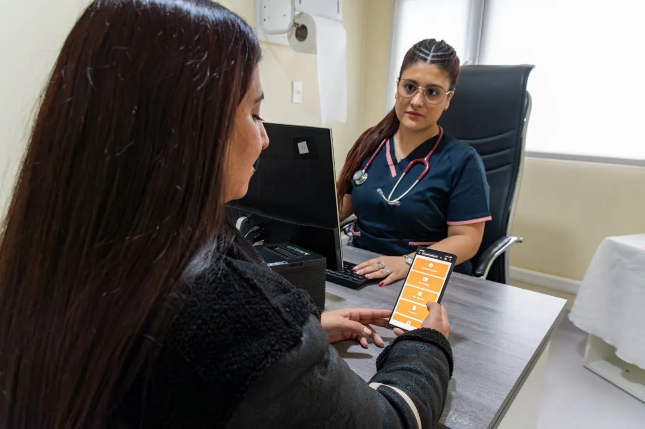 photo_5147951443577867290_y