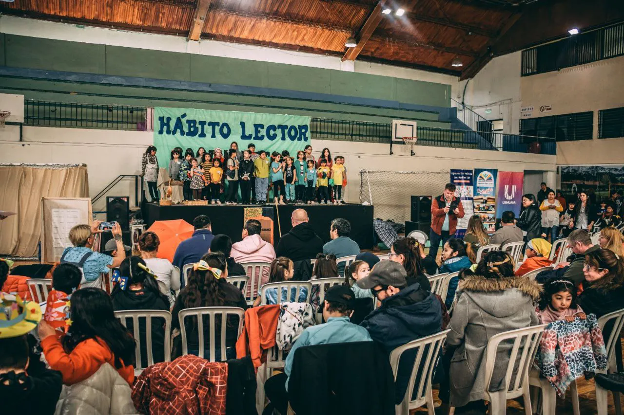 photo_5075983472618745305_y