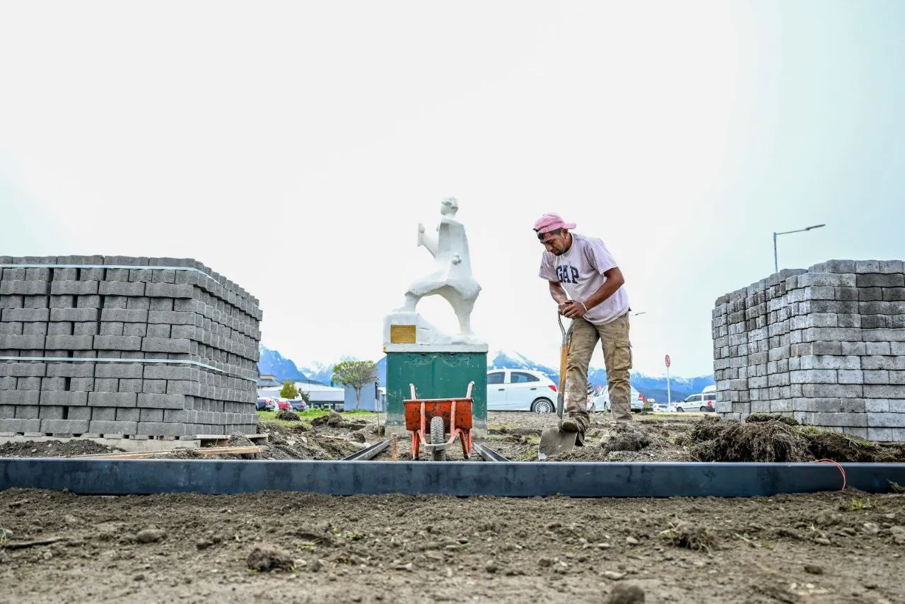 photo_5014892274412268607_y