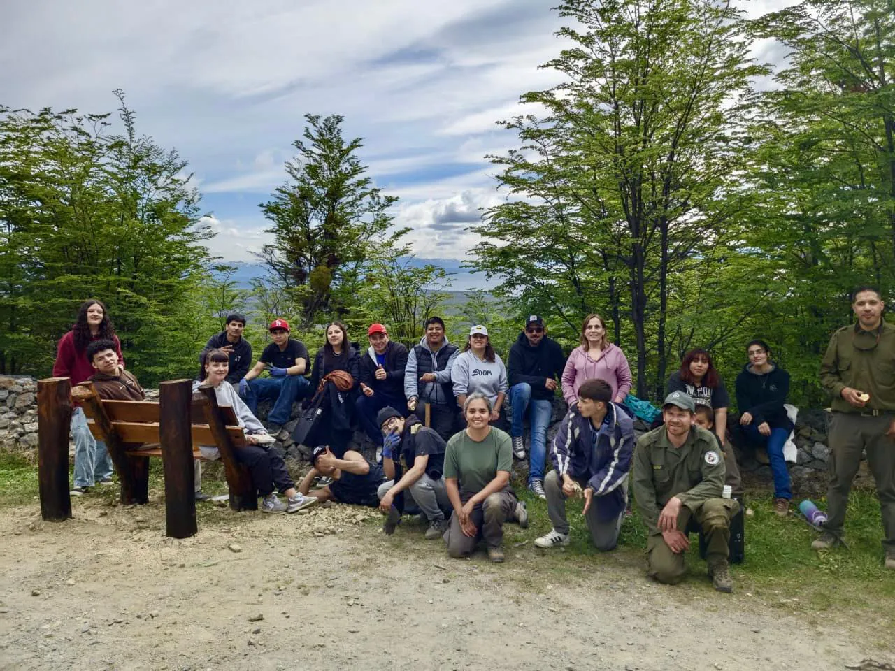 photo_5082461253963722105_y