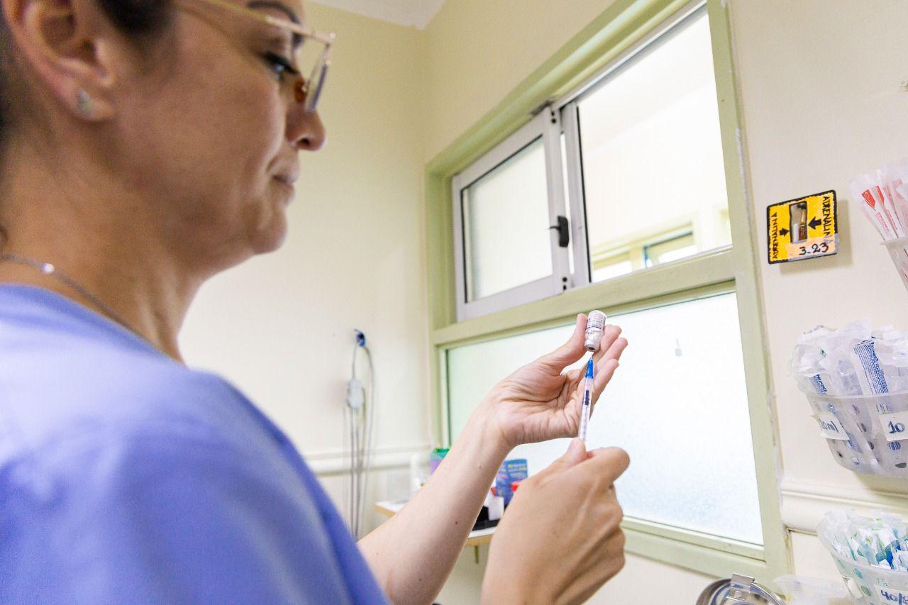 photo_5165693725840616216_y