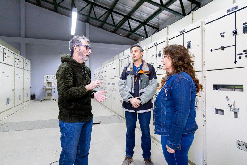 dfb1328b-2c98-4163-af83-e021a6eac078