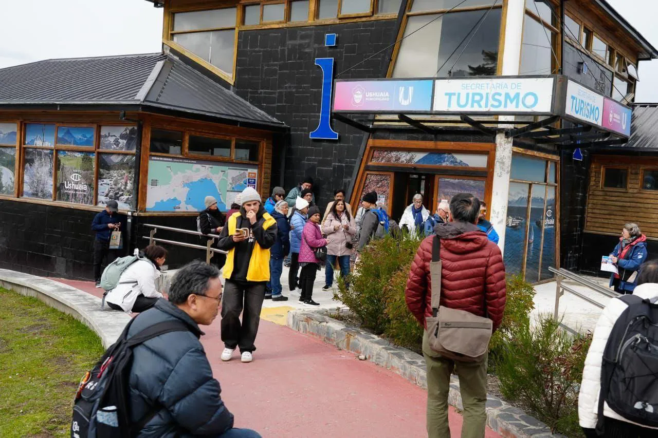 photo_4911674044101800634_y