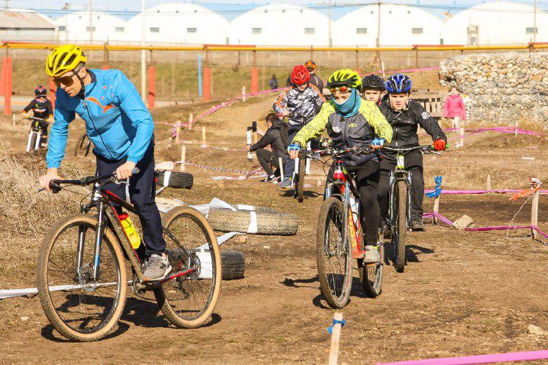 5ae9d99f-d085-4e5b-8f4f-908ce5627d51