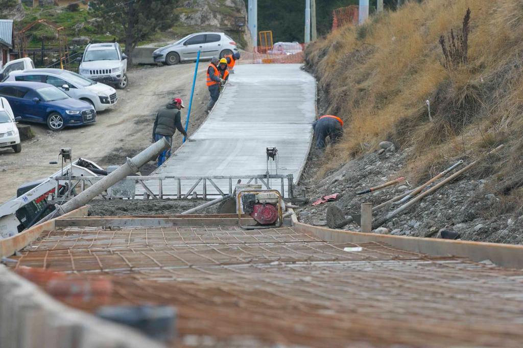 photo_4970155800567851900_y