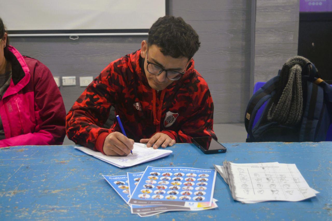 photo_5012833602098016775_y