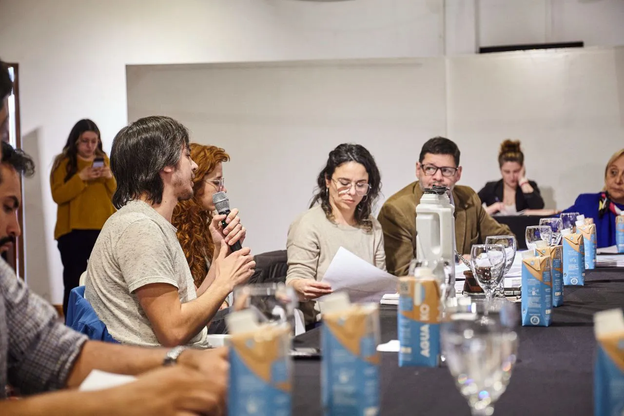 photo_4913738020700663317_y (1)